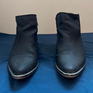 Rocketdog size 9 women’s booties